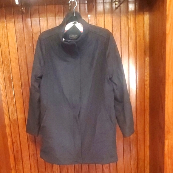 Pendleton Jackets & Blazers - PENDLETON SIZE Mediun Women's Black Coat